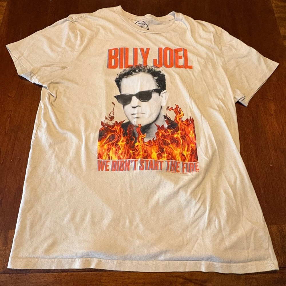 Billy Joel We Didn't‎ Start The Fire T-Shirt - Lee Classic Fit - Tan - Size L
